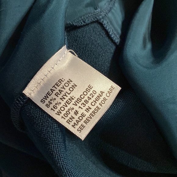 ETCETERA GEM TONED GREEN Sweater and Satin dress, size small - Picture 8 of 8